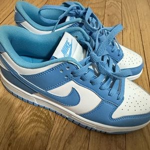 UNC blue Nike dunk low
